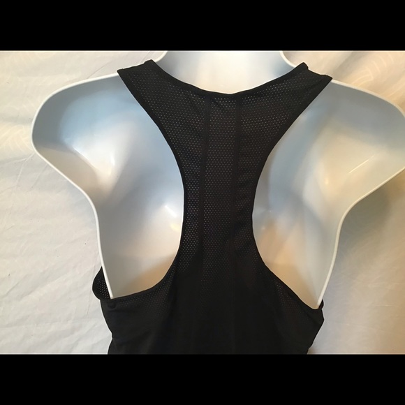 Fabletics black performance tank, EUC, loose fit - Picture 7 of 8